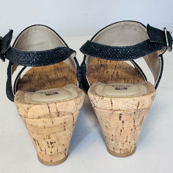 Women’s Alexus Fabric Open Toe Casual Platform Cork Wedge Sandals - Picture 5 of 9